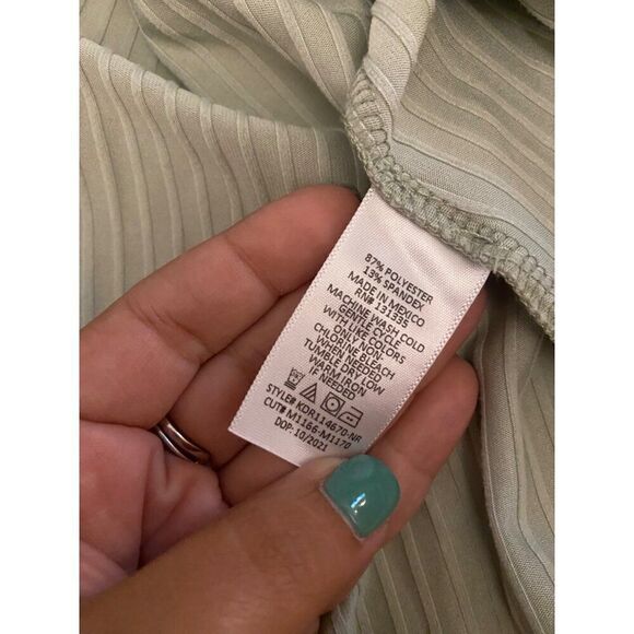 Socialite womens Light Green Wrap Dress With Flutter Sleeves & Waist Tie size L - Picture 8 of 9